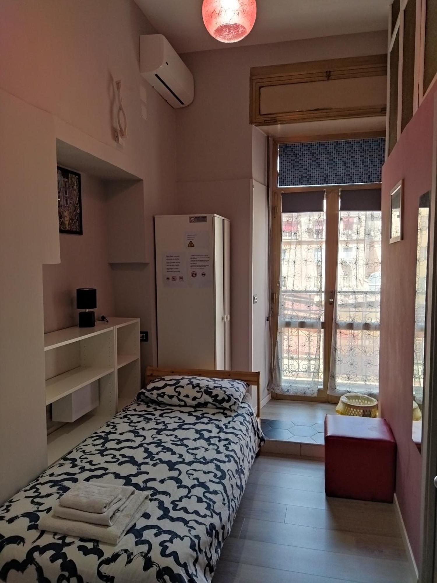 Hotel La Sosta Napoli Esterno foto