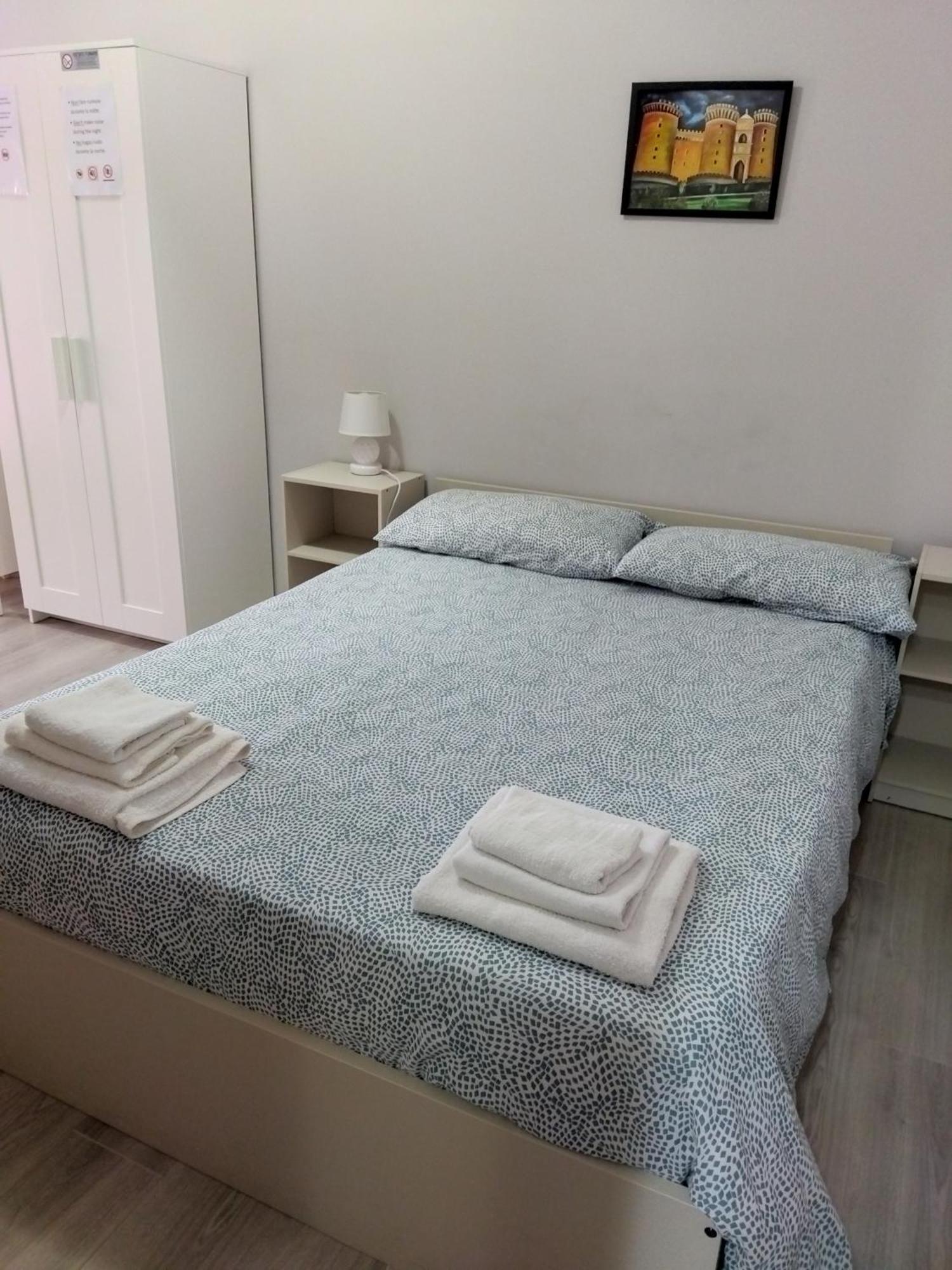 Hotel La Sosta Napoli Esterno foto