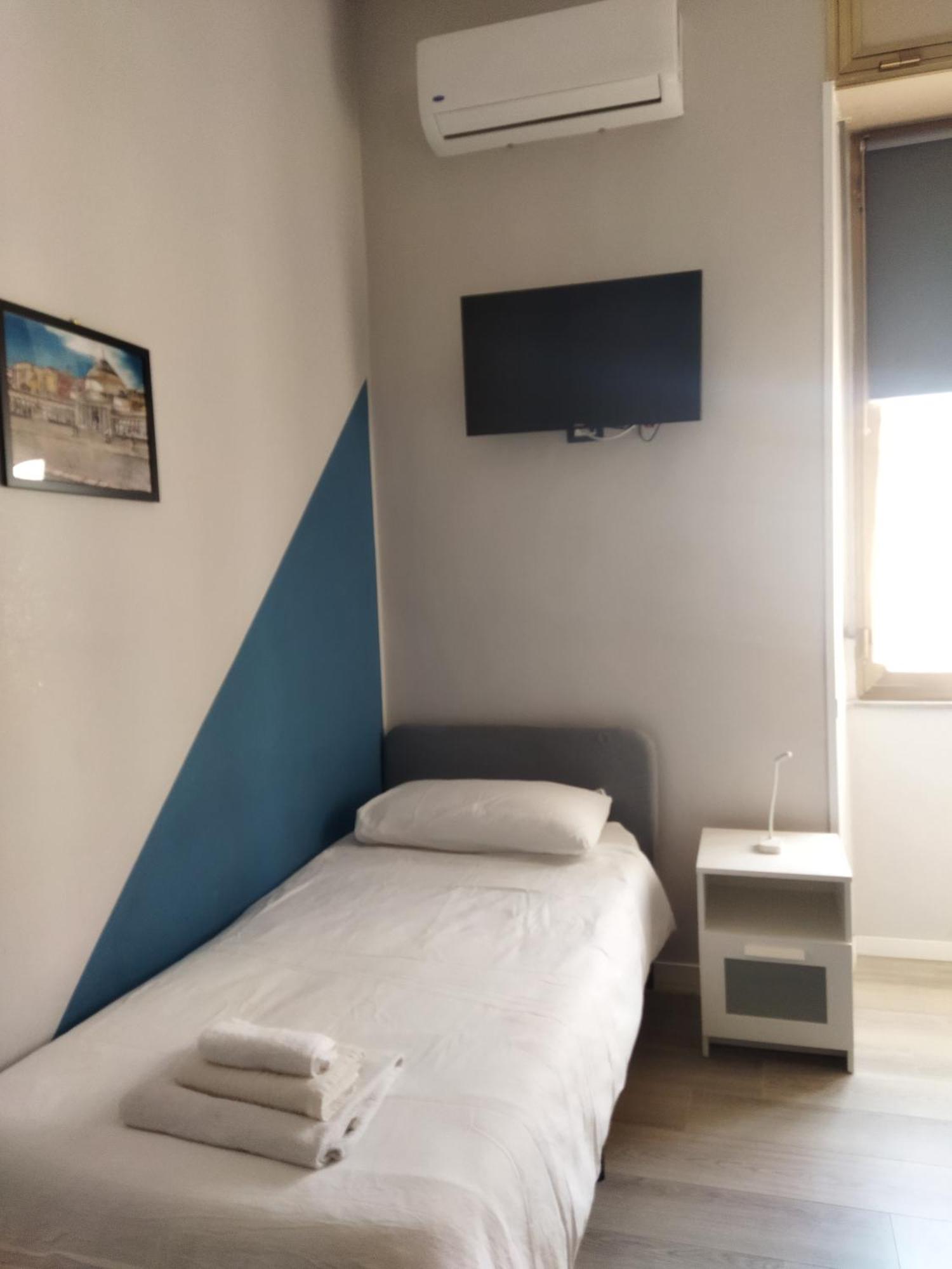 Hotel La Sosta Napoli Esterno foto