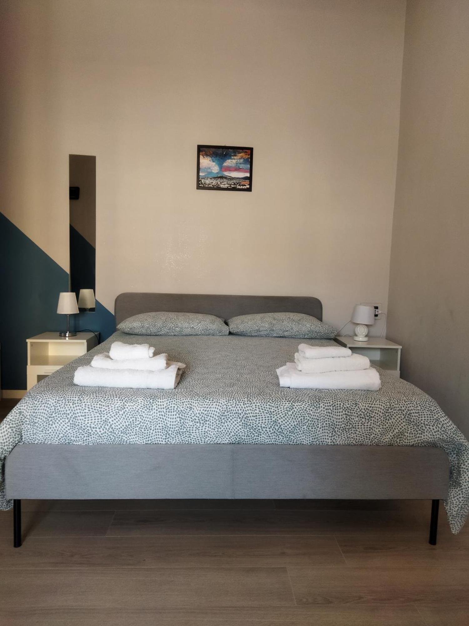 Hotel La Sosta Napoli Esterno foto